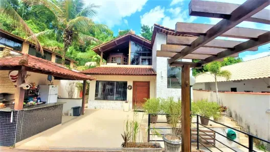 Casa com 3 Quartos à venda, 340m² no Guaratiba, Rio de Janeiro