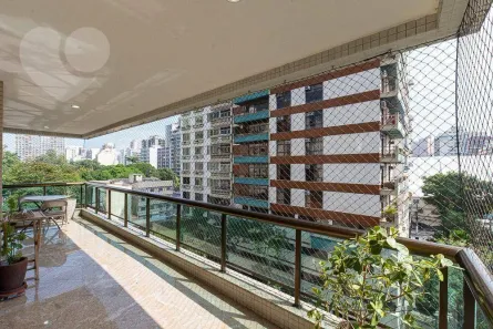 Apartamento com 4 Quartos à venda, 270m² no Icaraí, Niterói