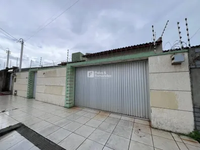 Casa com 4 Quartos à venda, 220m² no Pitimbu, Natal
