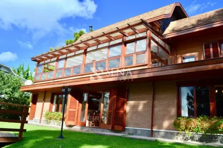 Casa com 4 Quartos à venda, 313m² no Capivari, Campos do Jordão