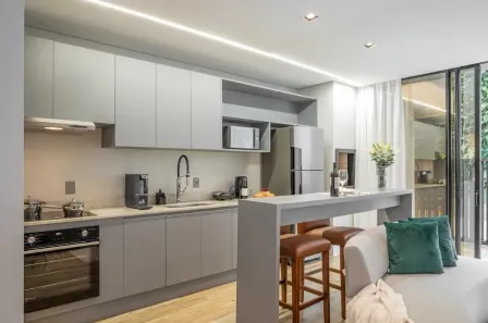 Apartamento com 2 Quartos para alugar, 96m² no Centro, Balneário Camboriú