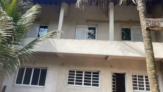 Casa com 3 Quartos à venda, 261m² no Vila Massuchetto, Americana