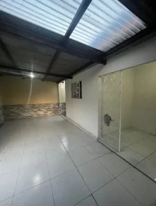 Casa com 3 Quartos para alugar, 115m² no Dinamérica, Campina Grande