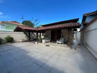 Casa com 3 Quartos à venda, 180m² no Itaipu, Niterói