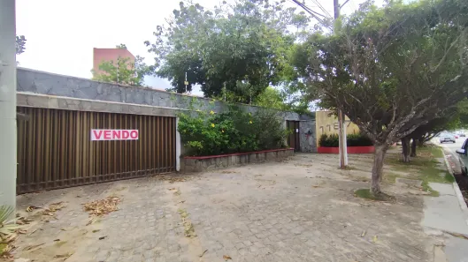 Casa com 5 Quartos à venda, 1060m² no Coroa do Meio, Aracaju
