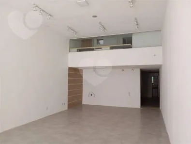 Ponto Comercial para alugar, 108m² no Centro, Niterói