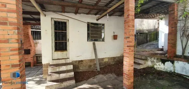 Casa com 4 Quartos à venda, 174m² no Santo Antônio, Porto Alegre
