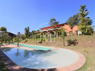 Fazenda/Sítio com 7 Quartos à venda, 1400m² no Jd Escócia, Araçoiaba da Serra