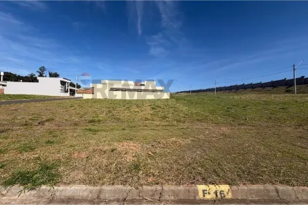 Lote/Terreno à venda, 341m² no Royal Garden Botucatu, Botucatu