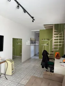 Sobrado com 4 Quartos à venda, 162m² no Irmãos Soares, Uberaba