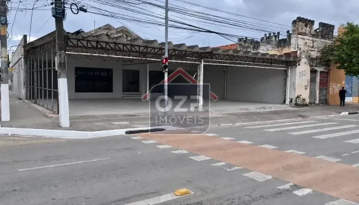 Ponto Comercial para alugar, 677m² no Farias Brito, Fortaleza