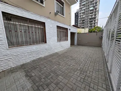 com 3 Quartos para alugar, 235m² no Brooklin Paulista, São Paulo