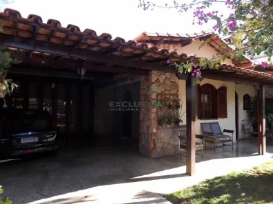 Casa com 3 Quartos à venda, 250m² no Glória, Contagem