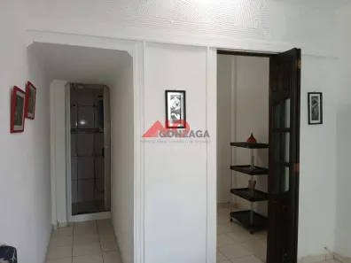 Kitnet com 1 Quarto para alugar, 33m² no Gonzaga, Santos