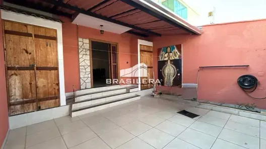 Sobrado com 3 Quartos à venda, 148m² no Parque Amazônia, Goiânia