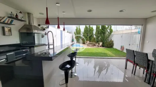 Casa de Condomínio com 3 Quartos à venda, 210m² no Jardim Florestal, Jundiaí