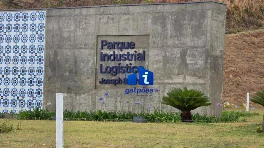Galpão/Depósito/Armazém para alugar, 6000m² no Parque das Indústrias, Betim