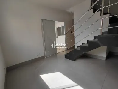 Casa de Condomínio com 3 Quartos à venda, 100m² no Martins, Uberlândia