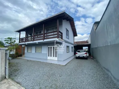 Casa com 3 Quartos à venda, 350m² no Tifa Martins, Jaraguá do Sul
