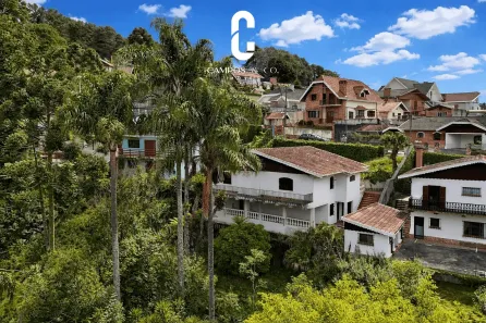 Casa com 3 Quartos à venda, 122m² no Vila Matilde, Campos do Jordão