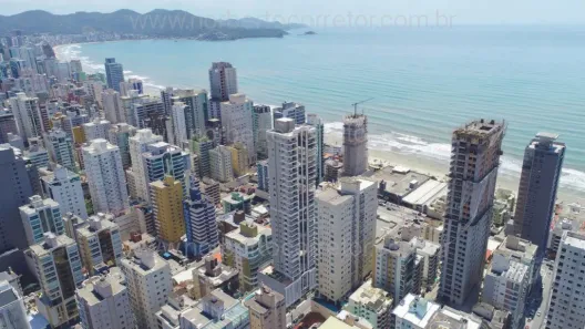 Apartamento com 4 Quartos à venda, 259m² no Centro, Itapema