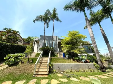 Casa com 6 Quartos para alugar, 487m² no Estoril, Belo Horizonte