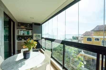 Apartamento com 4 Quartos à venda, 160m² no Charitas, Niterói