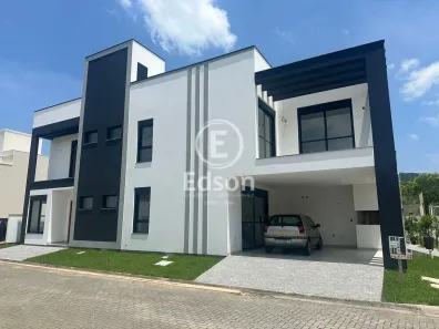 Casa com 4 Quartos à venda, 185m² no Beira Rio, Biguaçu