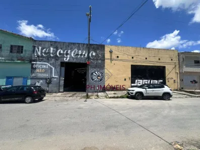 Galpão/Depósito/Armazém à venda, 330m² no Santa Lúcia, Maceió