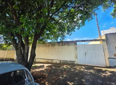 Casa com 2 Quartos à venda, 70m² no Núcleo Habitacional Mary Dota, Bauru
