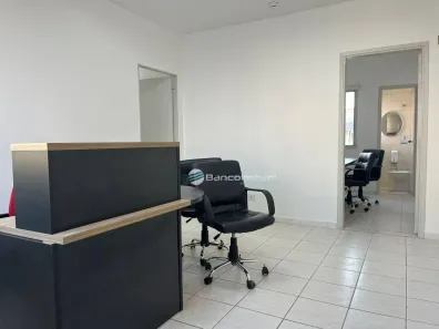 Sala Comercial para alugar, 100m² no Vila Itapura, Campinas