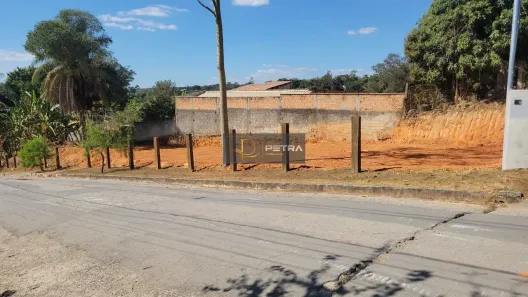 Lote/Terreno à venda, 500m² no Solar do Madeira, Contagem