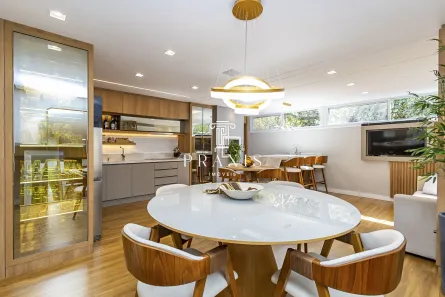 Sobrado com 4 Quartos à venda, 208m² no Atuba, Curitiba