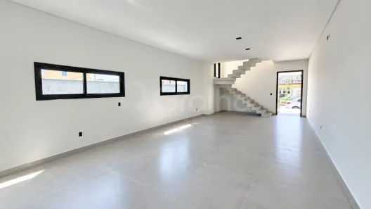 Casa com 3 Quartos à venda, 174m² no Carianos, Florianópolis