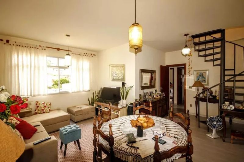 Apartamento com 4 quartos — Santa Efigênia, Belo Horizonte