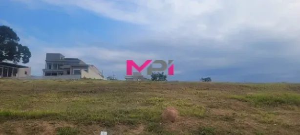 Lote/Terreno à venda, 800m² no Medeiros, Jundiaí