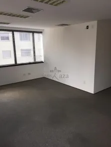 Prédio Comercial à venda, 234m² no Vila Cordeiro, São Paulo