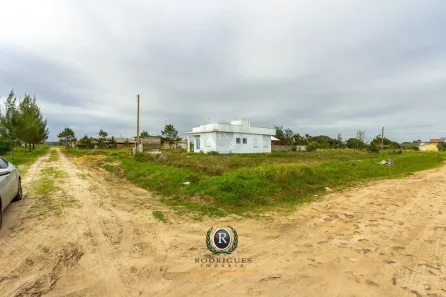 Lote/Terreno à venda, 348m² no Praia Real, Torres