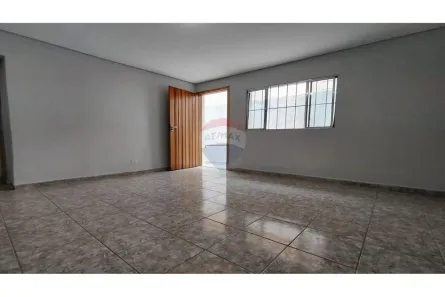 Casa com 2 Quartos para alugar, 65m² no Vila Guarani (Z Sul), São Paulo
