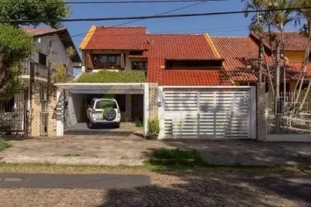 Casa com 4 Quartos à venda, 350m² no Jardim Itu, Porto Alegre