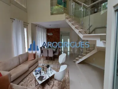 Casa de Condomínio com 4 Quartos para alugar, 700m² no Alphaville I, Salvador