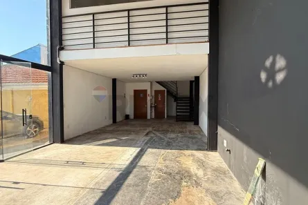 Ponto Comercial para alugar, 105m² no Matadouro, Bragança Paulista