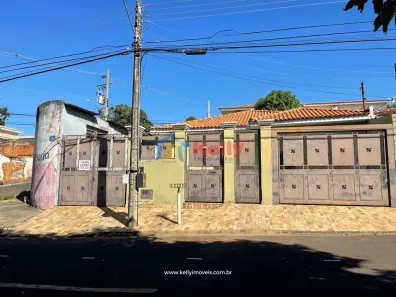 Casa com 2 Quartos à venda, 330m² no Parque São Matheus, Presidente Prudente