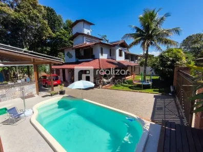 Casa com 4 Quartos para alugar, 200m² no Rio Tavares, Florianópolis