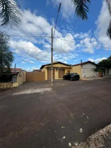 Ponto Comercial para alugar, 300m² no Dona Zulmira, Uberlândia