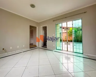 Casa com 3 Quartos para alugar, 190m² no Vila Oliveira, Mogi das Cruzes