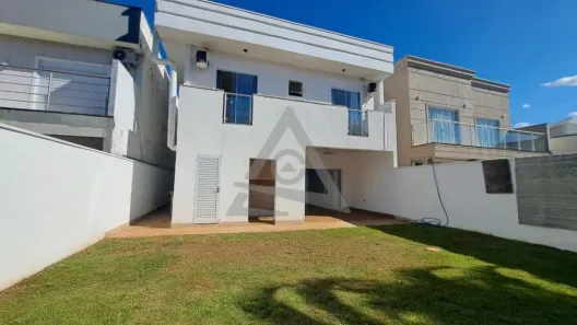 Casa de Condomínio com 3 Quartos para alugar, 230m² no Parque Brasil 500, Paulínia
