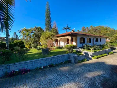 Casa de Condomínio com 5 Quartos à venda, 511m² no Carlos Guinle, Teresópolis