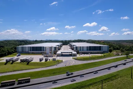 Galpão/Depósito/Armazém para alugar, 4569m² no Corveta, Araquari