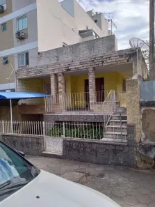 Casa com 3 Quartos para venda ou aluguel, 180m² no Parque Turf Club, Campos dos Goytacazes